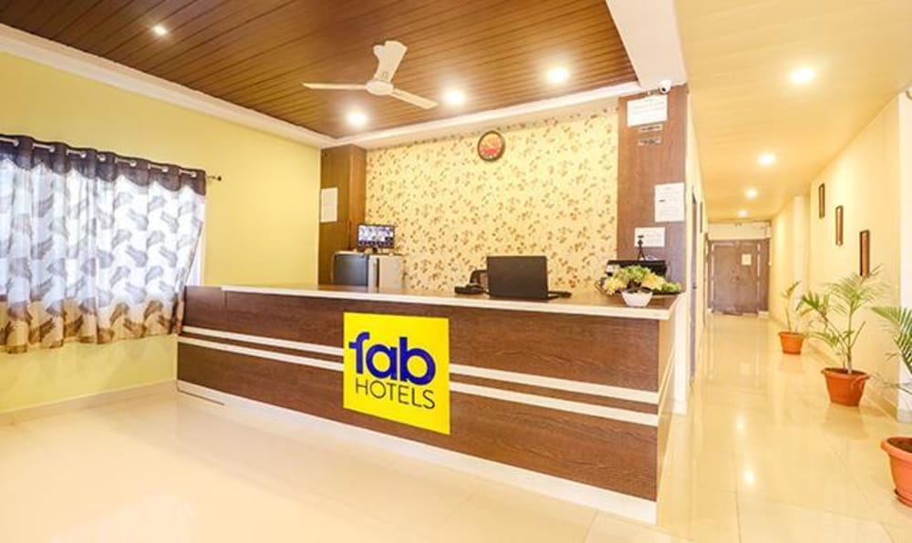 Fabexpress Airport Stay Inn