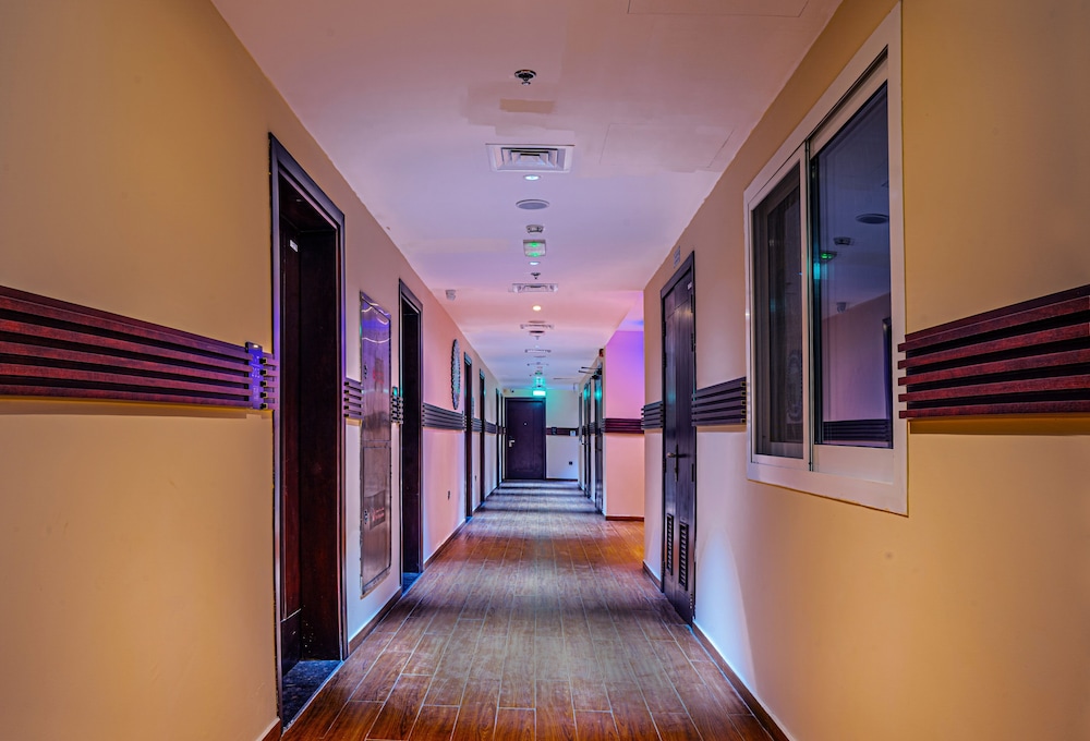 Raha Grand Hotel