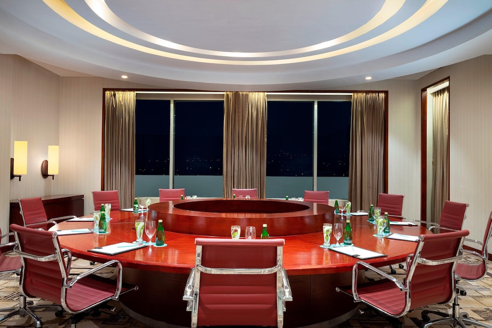 Le Meridien Dhaka
