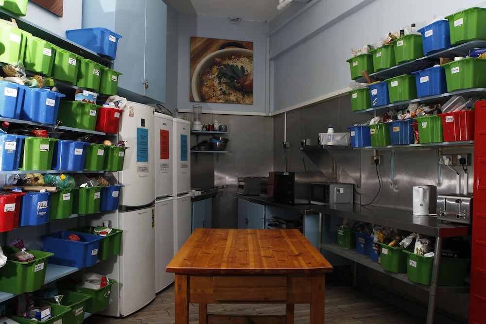 London Backpackers Youth Hostel