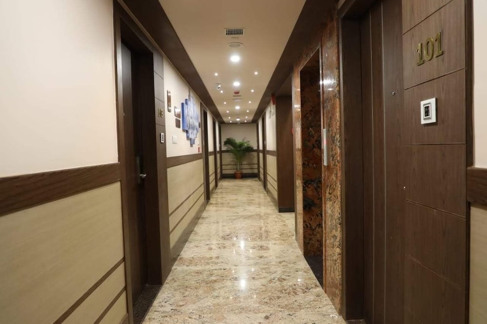 Aaccord Suites Inn