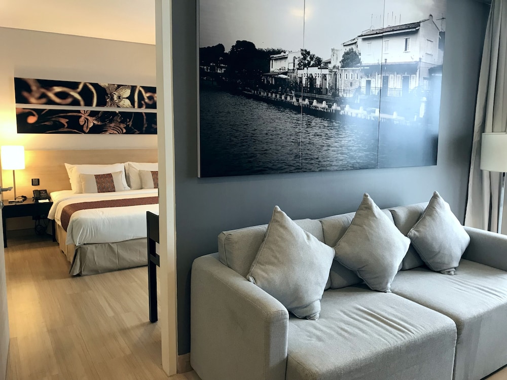 Asia Melaka Hotel managed by The Straits Hotel & Suites