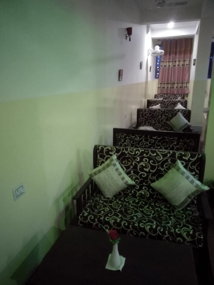 Hotel Riddhi Siddhi Restaurant & Bar