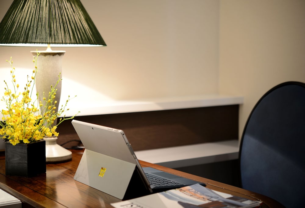 The Chi Boutique Hotel