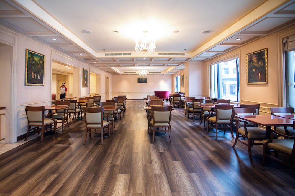 Ramada D’ma Bangkok Hotel