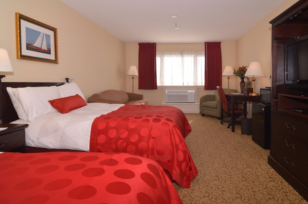 Ramada by Wyndham Seekonk Providence Area