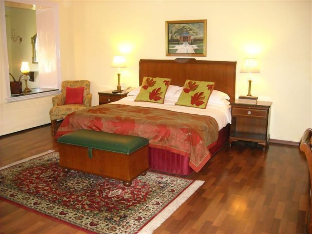The Lalit Grand Palace Srinagar