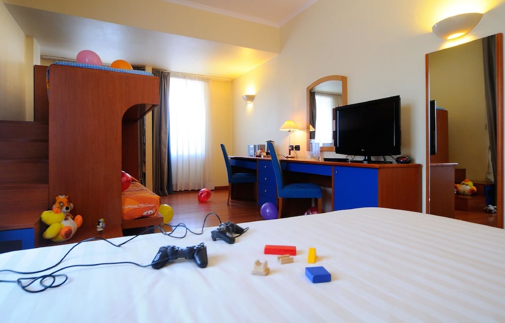 Best Western Globus Hotel