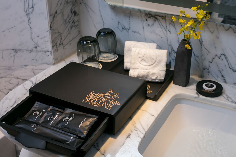 Anatole Hotel Hanoi