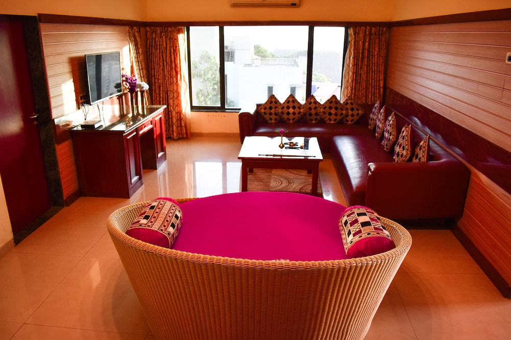 Mystic Valley Resort