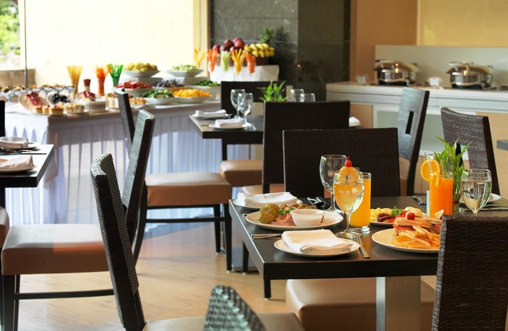 Spree Shivai Hotel Pimpri Chinchwad