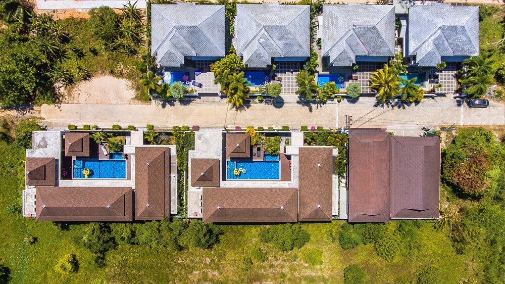 Baan Santhiya Private Pool Villas