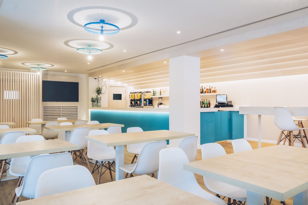 Iberostar Waves Alcudia Park