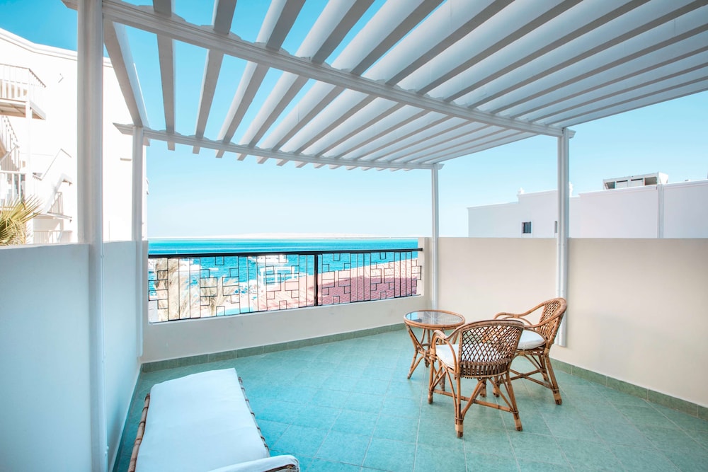 Sunrise Holidays Resort -Adults Only