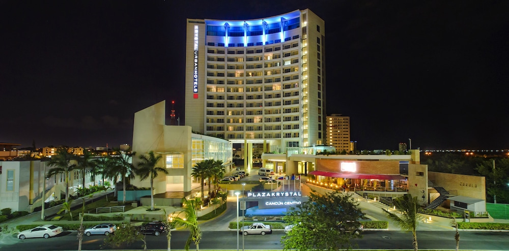 Krystal Urban Cancun & Beach Club