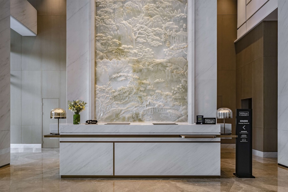 DoubleTree by Hilton Shenzhen Nanshan Hotel & Residences
