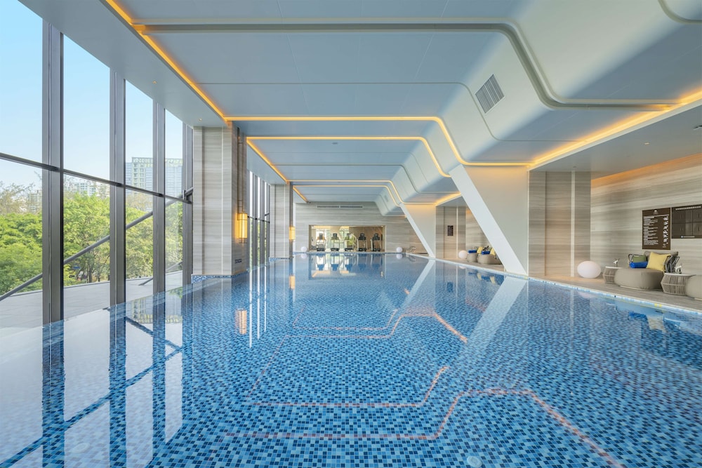 DoubleTree by Hilton Shenzhen Nanshan Hotel & Residences