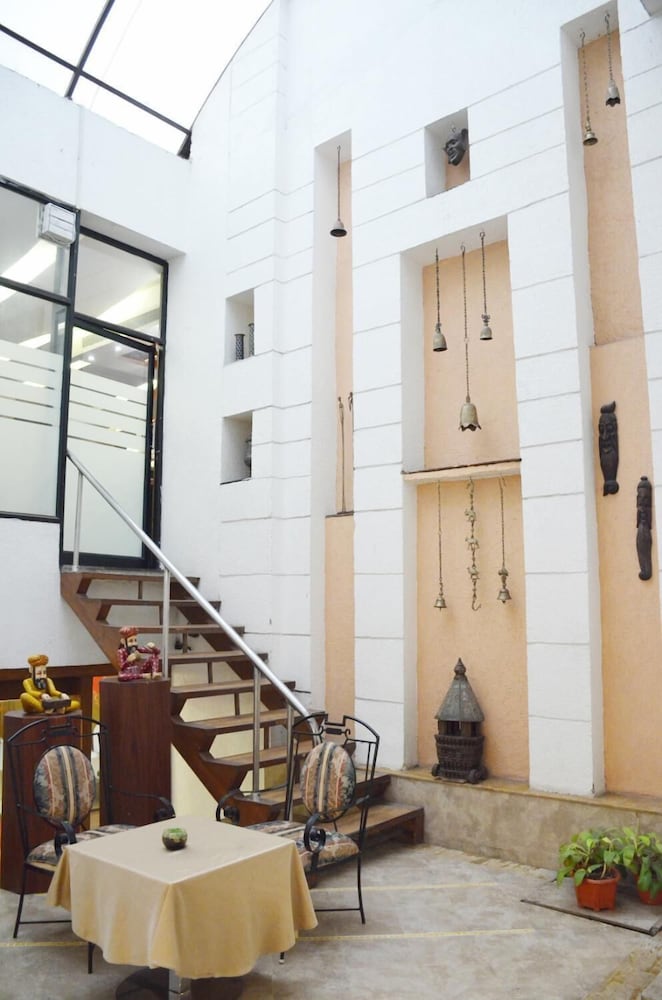Lemon Tree Hotel, Centre Point, Jamshedpur