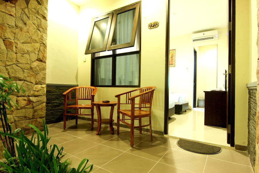 Manggar Indonesia Hotel