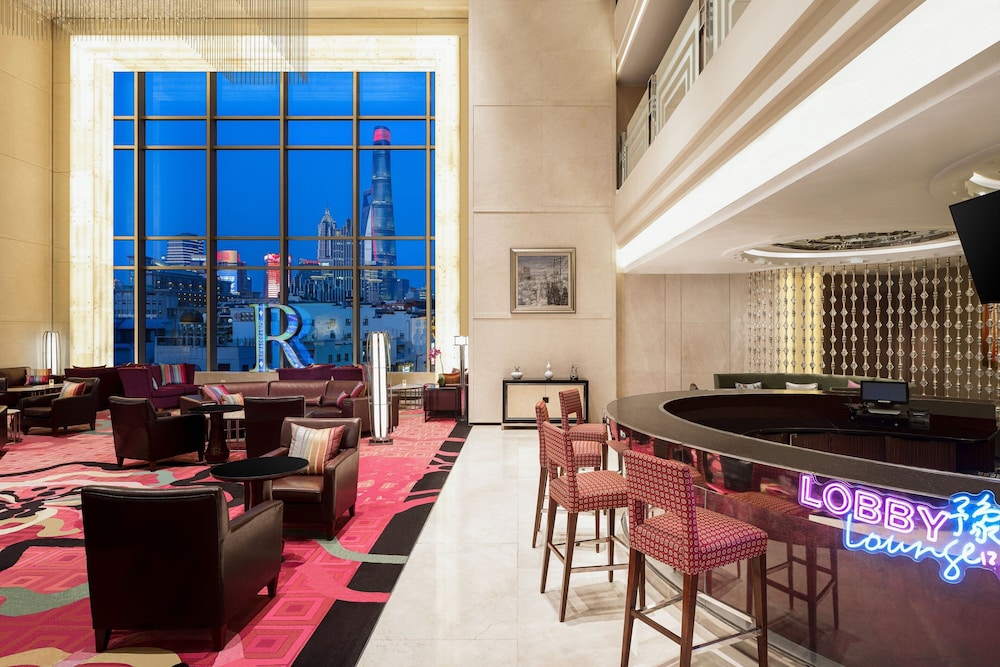 Renaissance Shanghai Yu Garden Hotel on the Bund