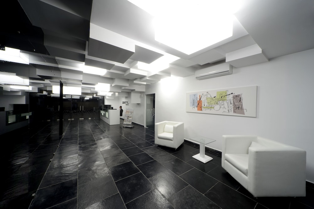 Hotel Serenity La Vista