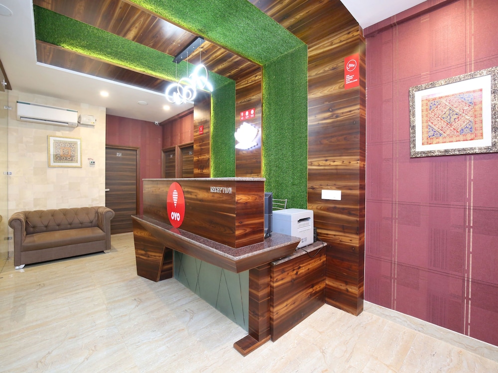 Hotel Pearl Wood