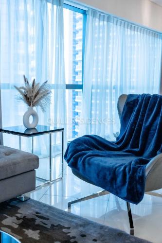 Quill Residence at Paramount Towers 3 BR Creek View