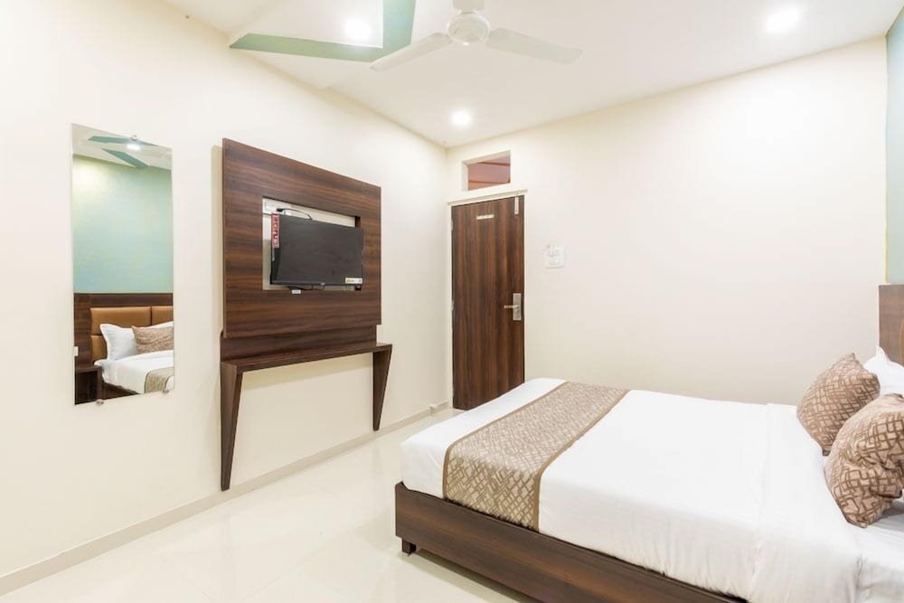 Hotel Bkc Annex Near Trade Center