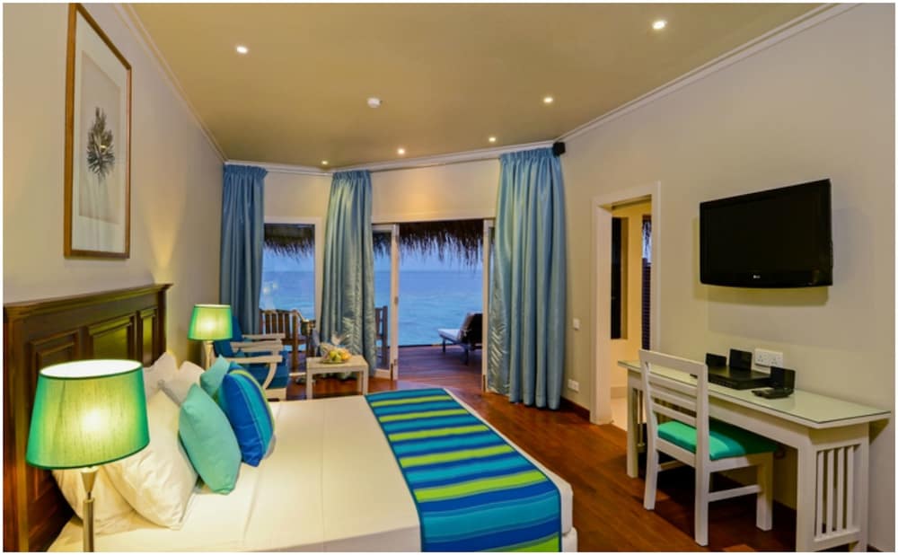 Adaaran Club Rannalhi  - 45 Minutes away from Male by Speedboat