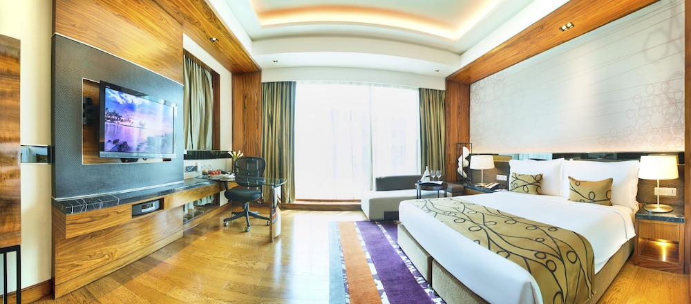 Crowne Plaza New Delhi Rohini, an IHG Hotel