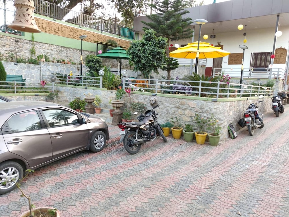 Hari Niwas - A Boutique Garden Resort Mount Abu