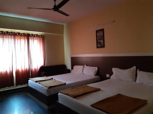 Sapphire Inn