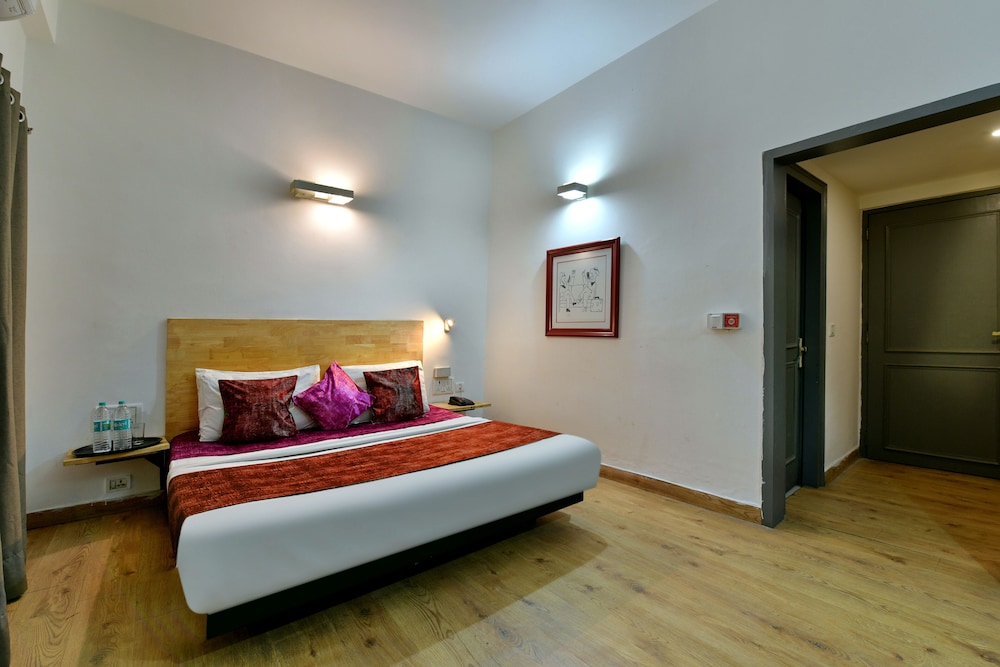 Hotel Admire Inn, Noida Sector 51