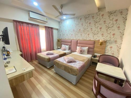 Hotel Sagar (Pure Veg)