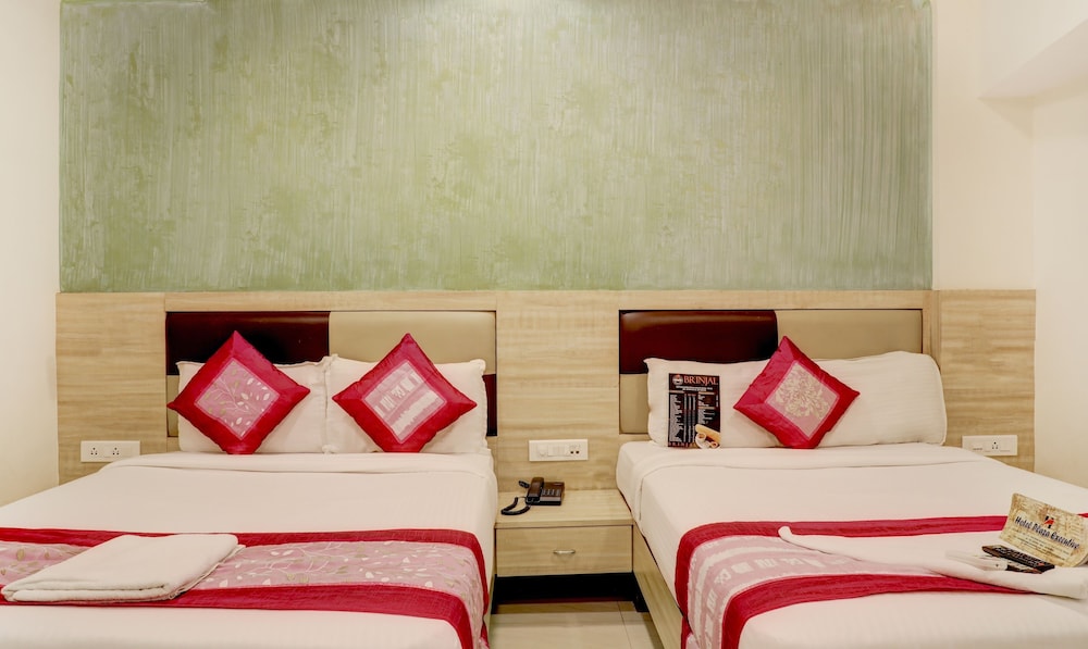 Hotel Plaza Executive Kurla