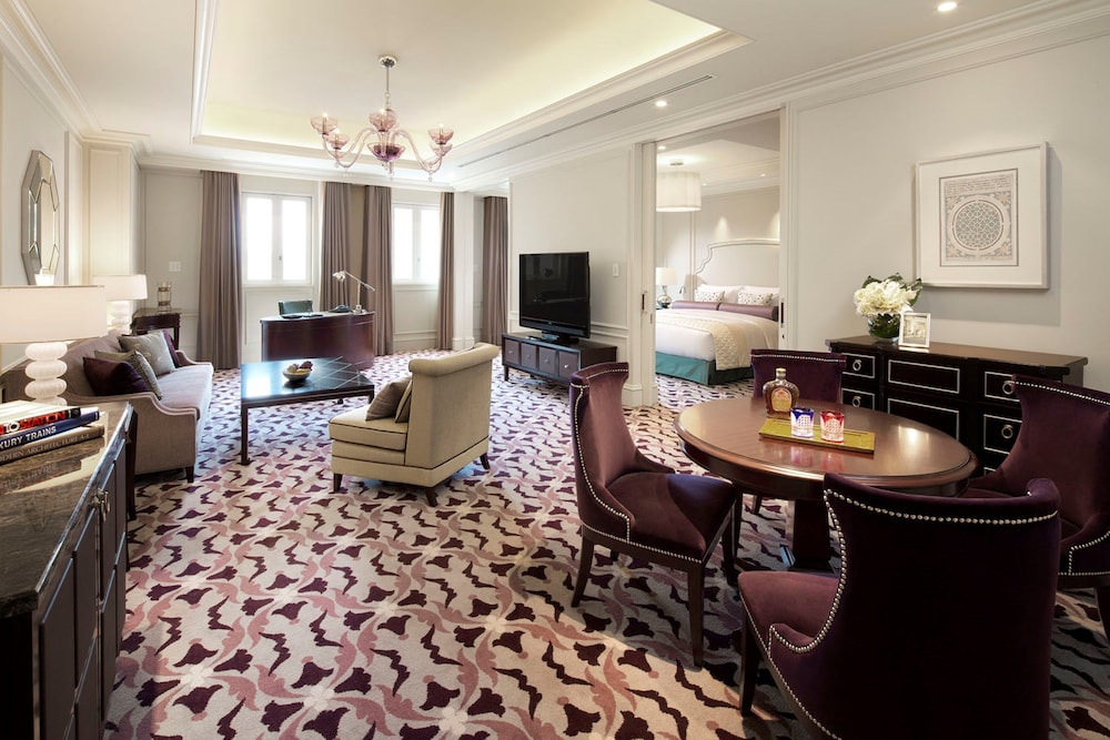 The Tokyo Station Hotel