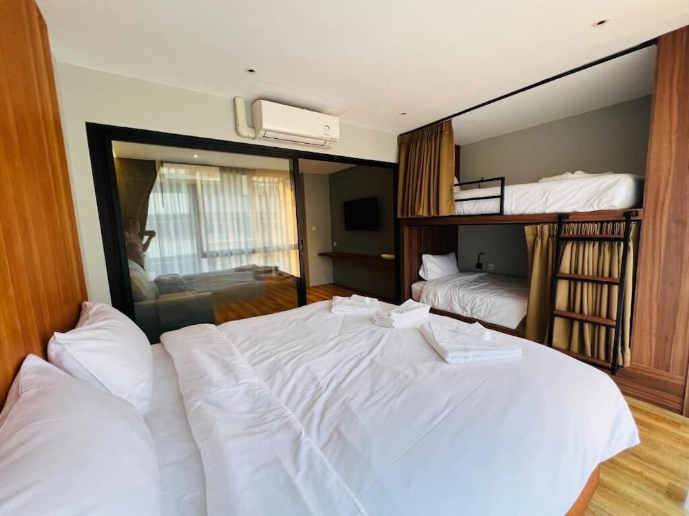Woodstory Boutique Hotel