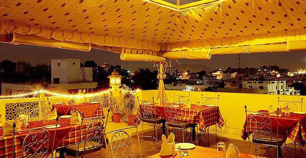 Nahargarh Haveli Heritage Boutique Hotel