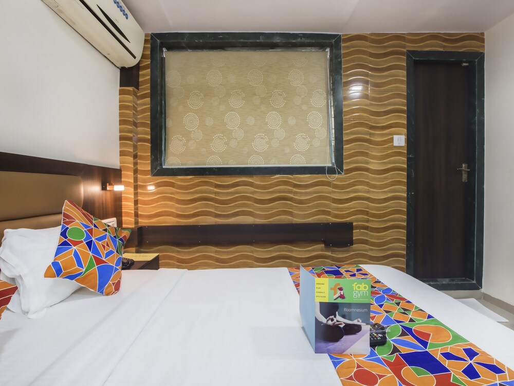 FabHotel National Residency Chembur