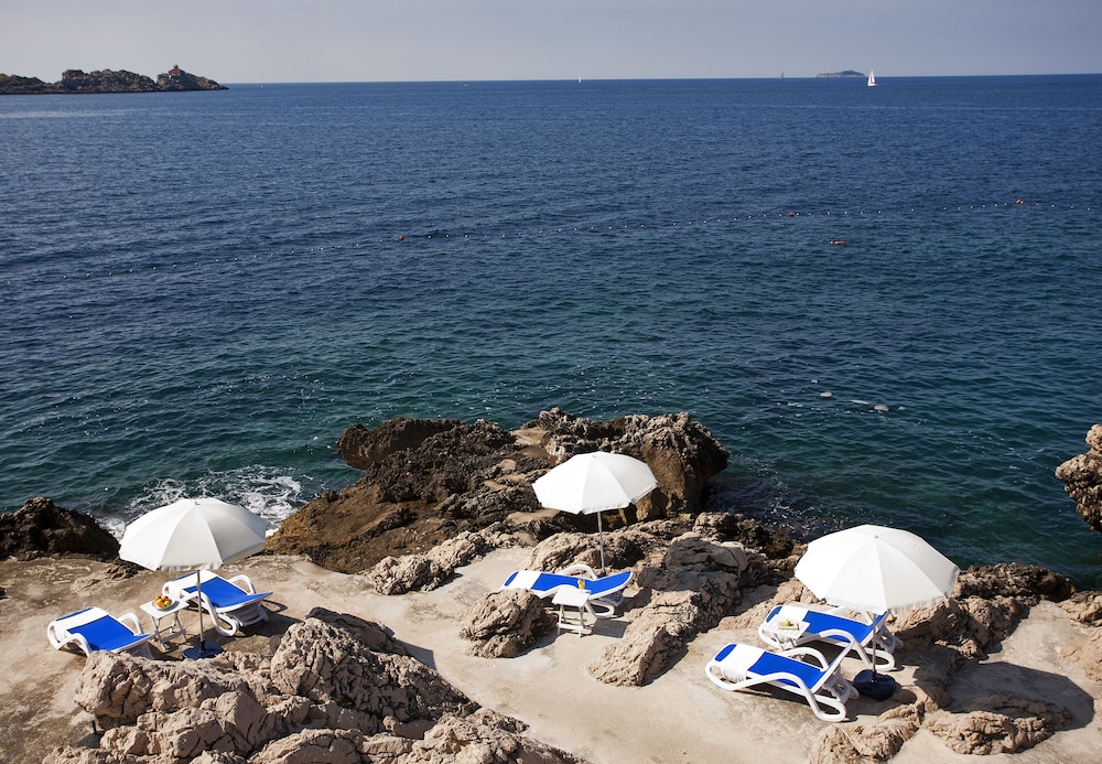 Royal Neptun Hotel