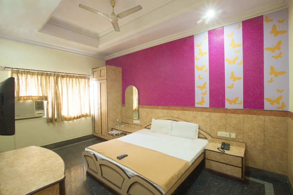 Hotel Suriya International