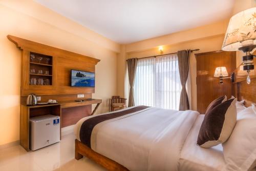 Hotel Lake Shore