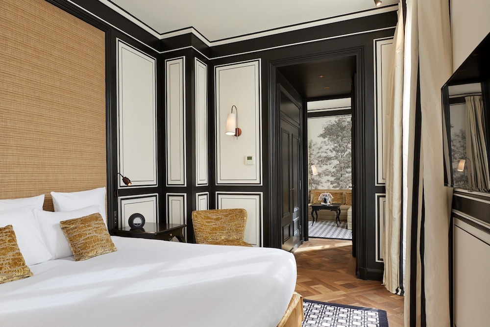 Pavillon de la Reine & Spa, Place des Vosges