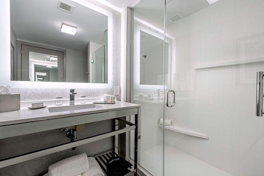 Homewood Suites by Hilton Boston Logan Airport Chelsea