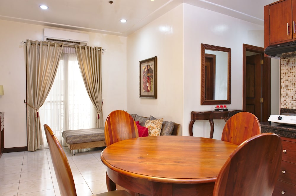 Grand Isabella Residences
