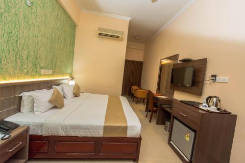 Kallada Golden Hotel