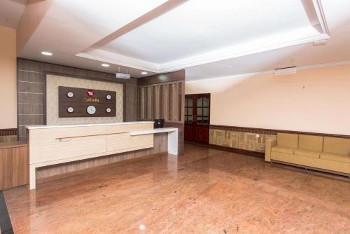 Kallada Golden Hotel