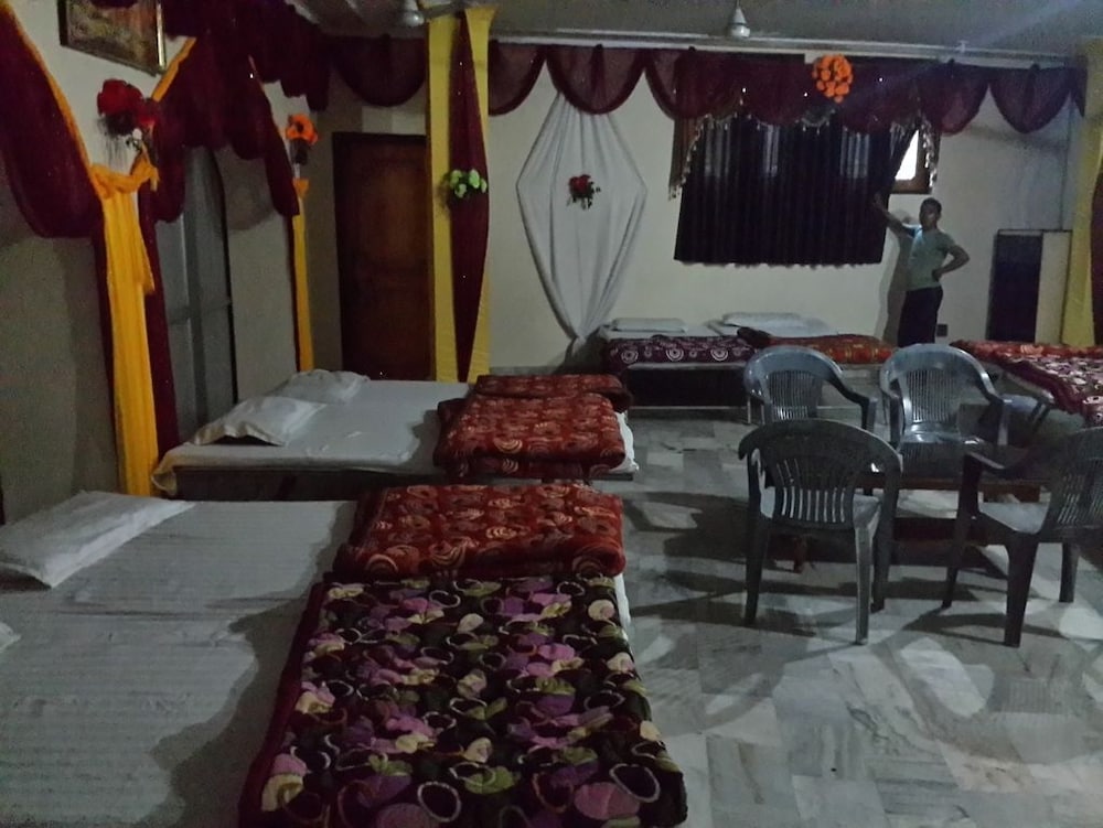 Hotel Muskan Mathura