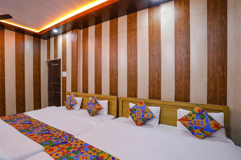  FabHotel Shree Ram Aadhar
