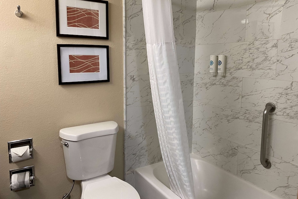 Wyndham Garden Newark/Fremont Silicon Valley